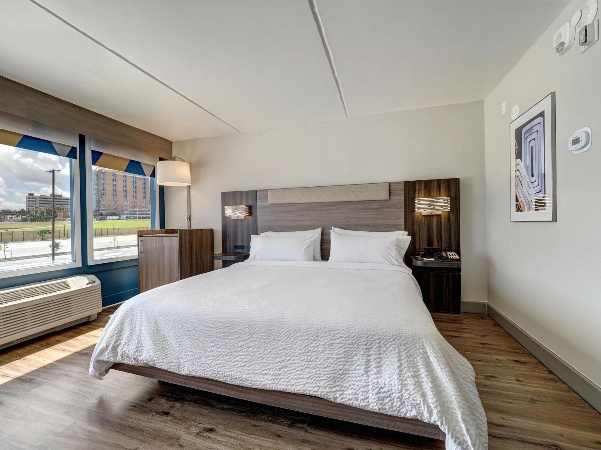 Holiday Inn Express Corpus Christi - Beachfront By Ihg Εξωτερικό φωτογραφία