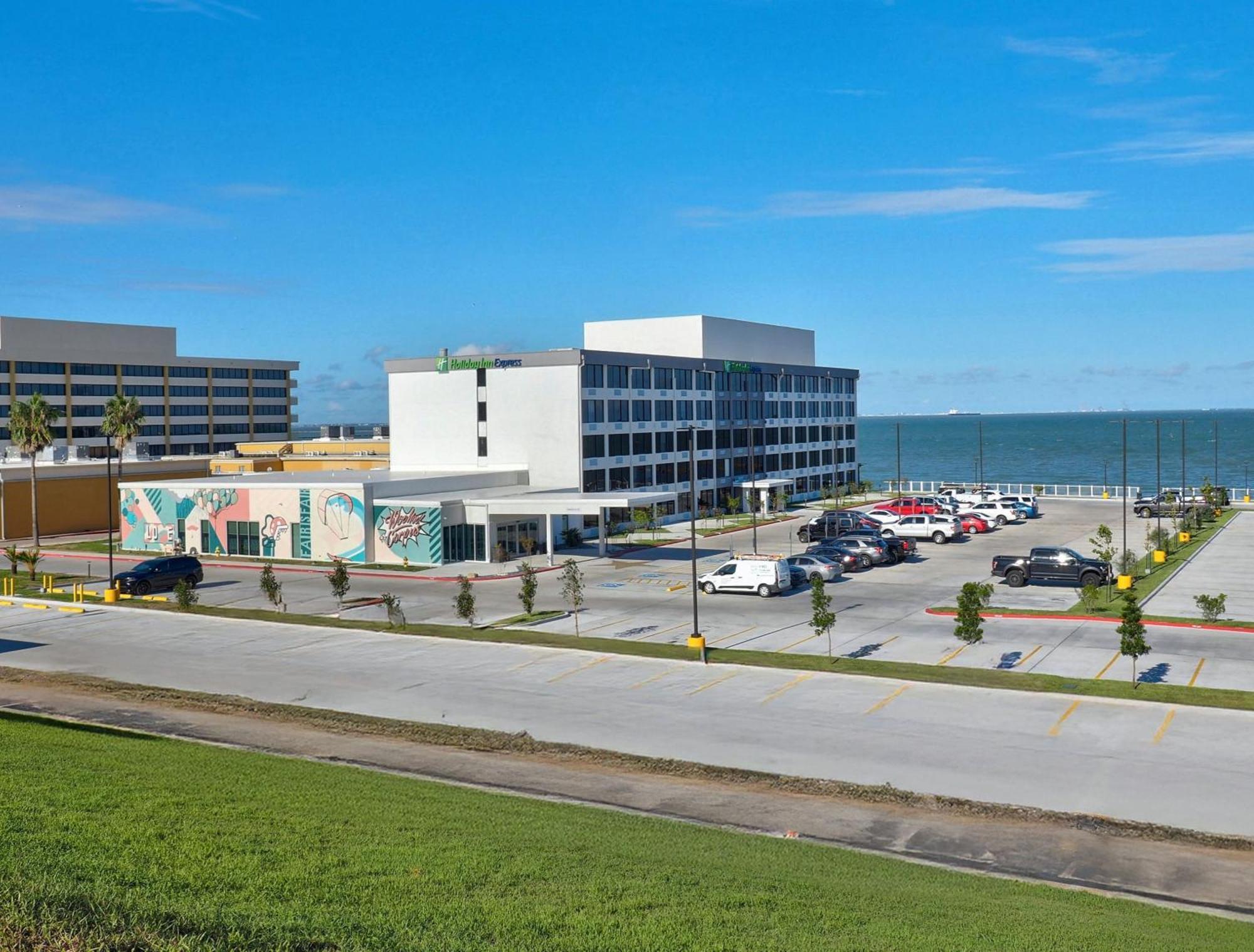 Holiday Inn Express Corpus Christi - Beachfront By Ihg Εξωτερικό φωτογραφία