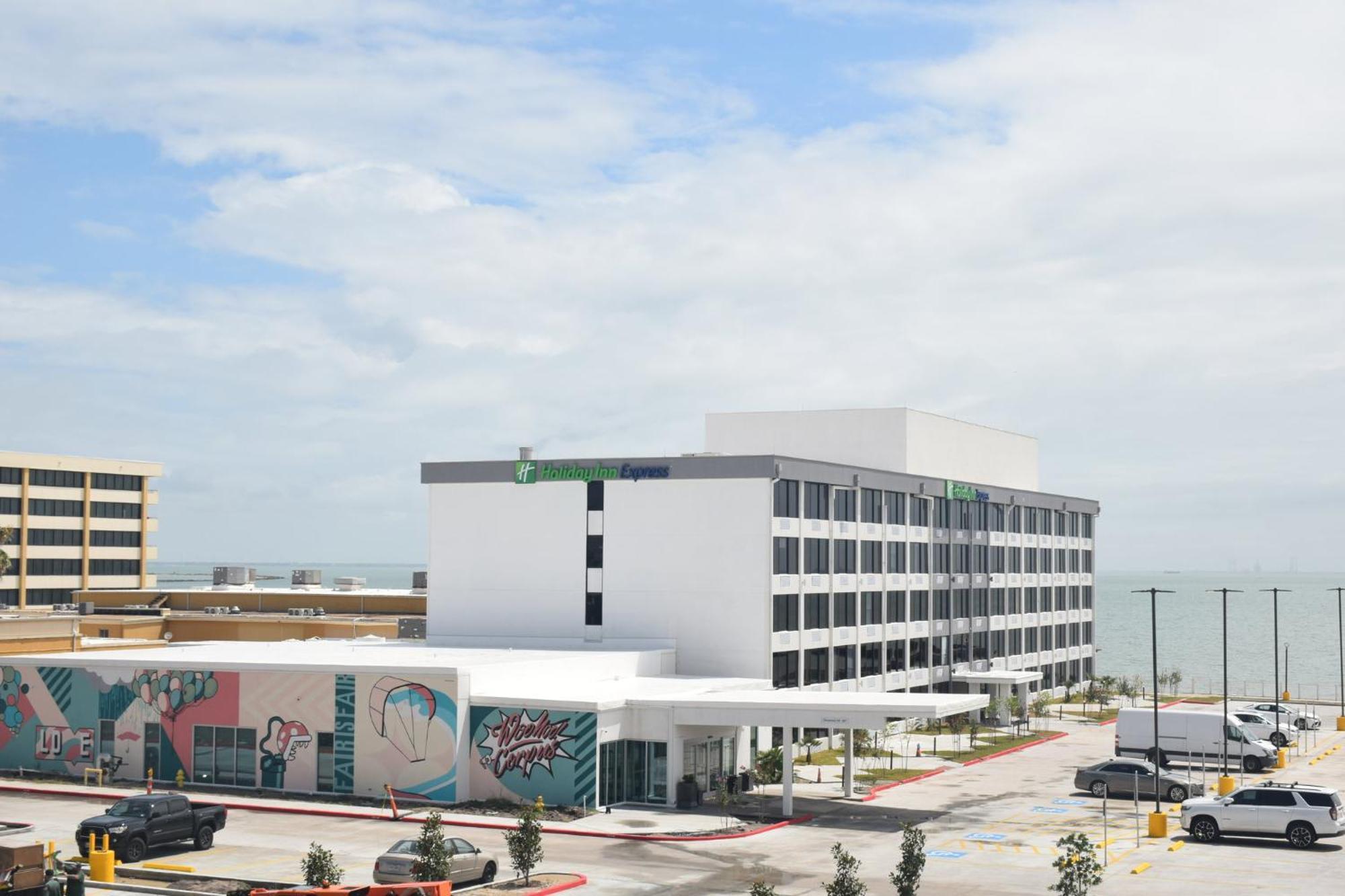 Holiday Inn Express Corpus Christi - Beachfront By Ihg Εξωτερικό φωτογραφία